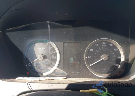 2017 Hyundai Sonata Hybrid Se z USA, uszkodzony, nr VIN KMHE24L3XHA075352